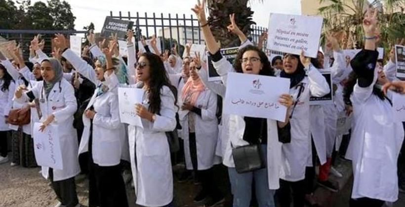 اضراب مفتوح لطلبة الطب ومقاطعة جميع الامتحانات