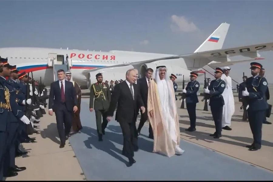Putin Seeks to Strengthen Ties in Rare Middle East Visit