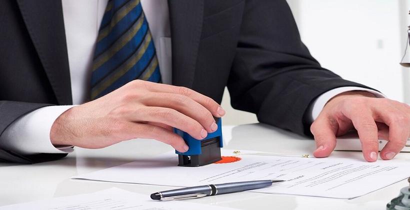 حصري..زيارات مفاجئة لموثقين وعقوبات تأديبية في حق مكاتب معروفة