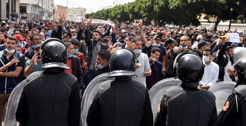 وزارة بنموسى تعتزم  الاقتطاع من أجور الأساتذة المضربين