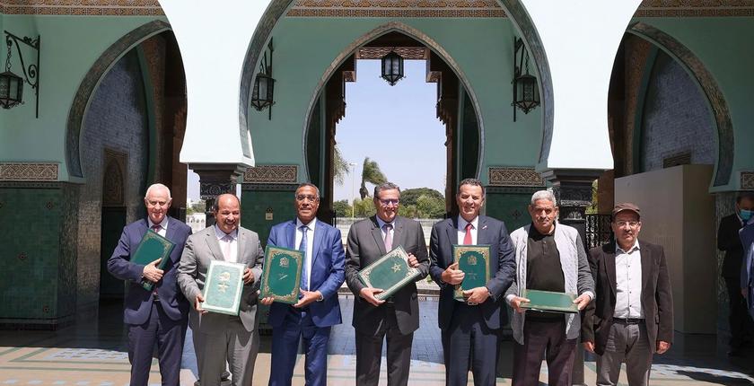 التفاصيل الكاملة للقاء أخنوش مع ممثلي النقابات