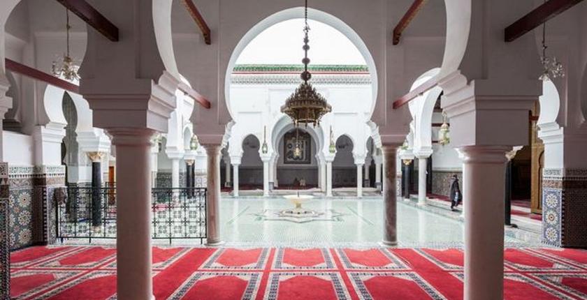 "التوفيق" يكشف تكلفة إعادة بناء المساجد بالمملكة 