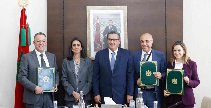 "أخنوش" يترأس توقيع اتفاقية لرفع أعداد خريجي الجامعات في مجال الرقمنة