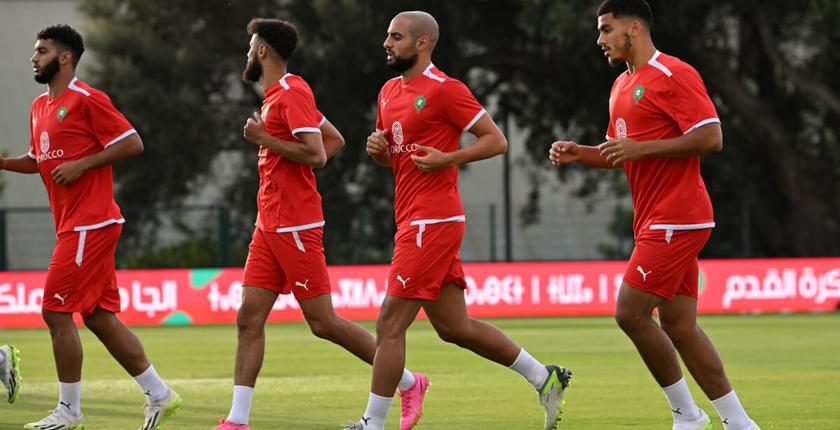الأسود على استعداد لمباراة ليبيريا