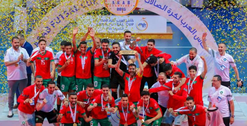 جلالة الملك يهنئ "أسود الفوتسال" بكأس العرب