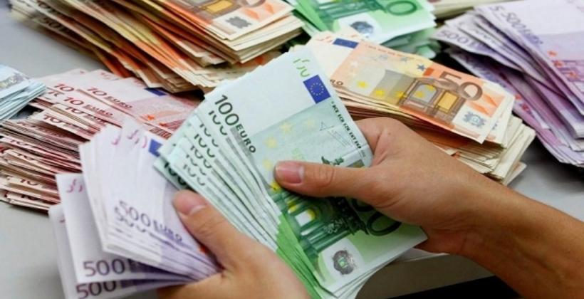 بالأرقام.. تحويلات مغاربة الخارج تتجاوز 35.42 مليار درهم 
