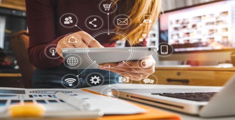 "غيثة مزور": المملكة تطمح إلى أن تصبح قطبا رقميا إقليميا