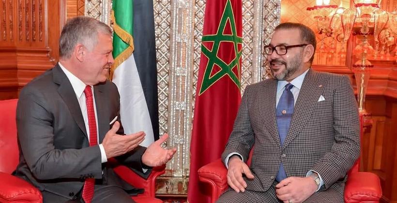 جلالة الملك يهنئ عاهل الأردن بنجاح العملية الجراحية 