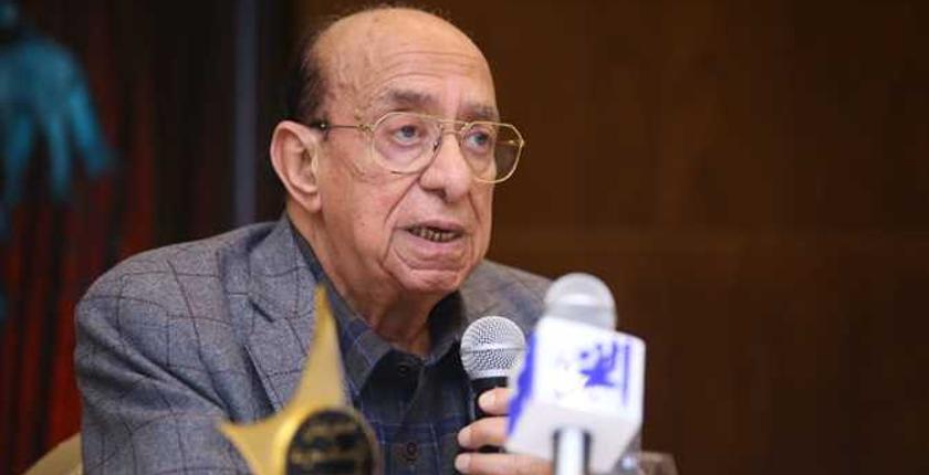 وفاة المخرج المصري "جلال الشرقاوي" متأثرا بـ"كورونا"