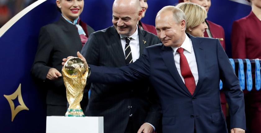 بسبب غزو أوكرانيا.. "الفيفا" يفرض عقوبات قاسية على روسيا
