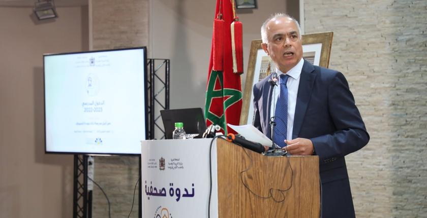 "بنموسى": فتح الباب لتوظيف 20 ألف "أستاذ متعاقد"