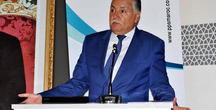 زعيم حزب "الكتاب": الحضور السياسي للحكومة باهت.. وندعو إلى إعادة فتح الحدود