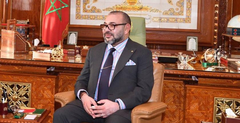 جلالة الملك ينعم على موظفي التعليم بأوسمة ملكية