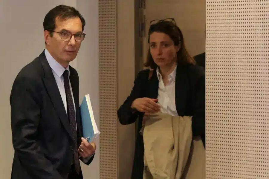 El ministro de Trabajo francés rechaza declarar festivo el 8 de marzo