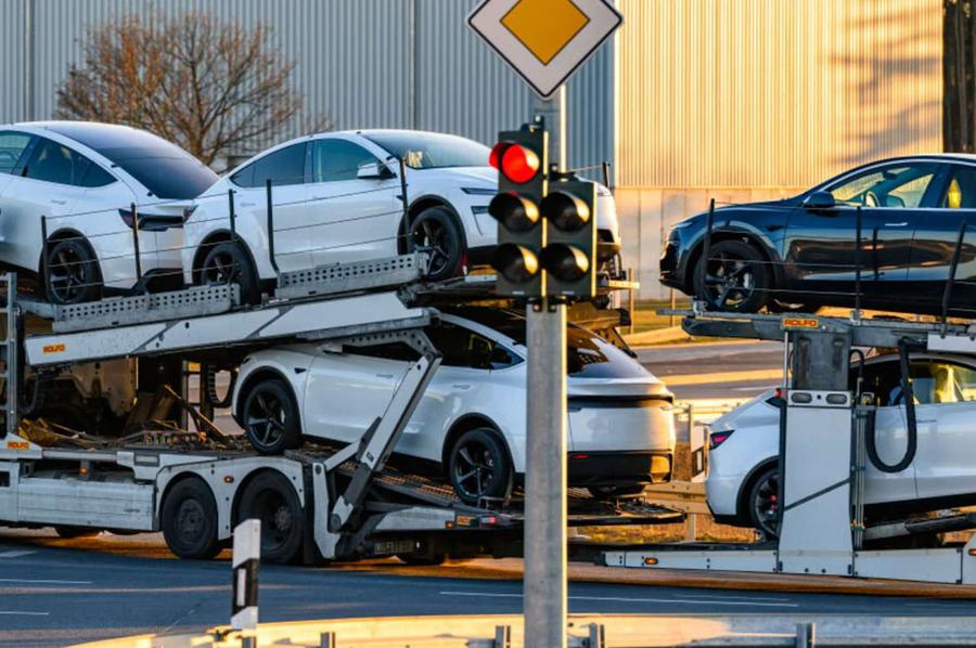 Tesla Q1 deliveries miss Wall Street targets as post-tax-credit demand weighs