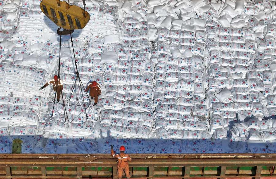 Sulfur supply crisis deepens as China curbs acid exports