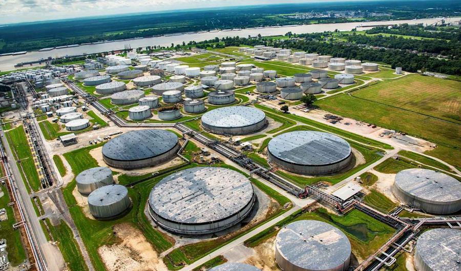 Us crude inventories fall sharply as Hormuz crisis disrupts supply