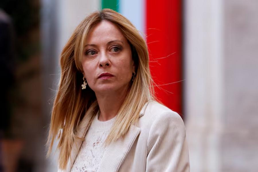 Italy's Meloni appoints new tourism minister after referendum defeat