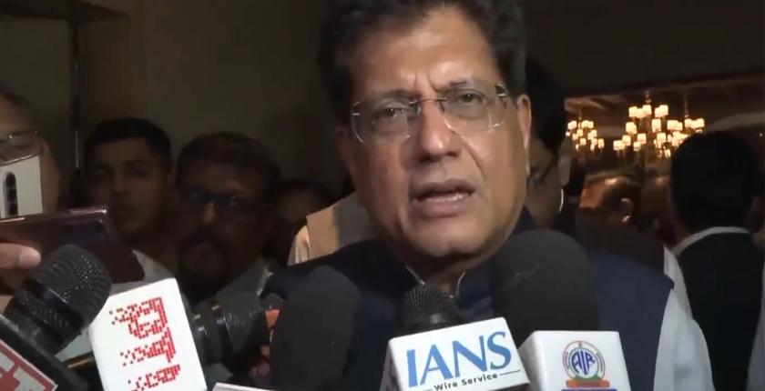 पीयूष गोयल के अनुसार, नए व्यापार समझौतों से संभावनाओं को बढ़ावा मिलने के कारण अप्रैल के पहले तीन हफ्तों में भारत के निर्यात में मजबूत वृद्धि देखी गई है।
