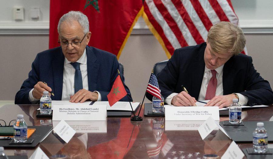 المغرب وأمريكا يوقعان خريطة طريق للتعاون الدفاعي