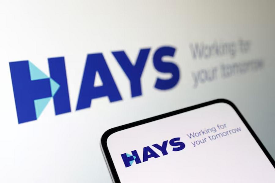 Hays appoints Mark Dearnley as permanent chief executive