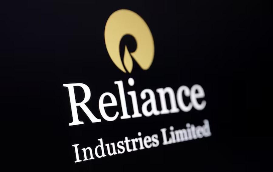 Reliance rejects Iranian oil cargoes as sanctions waiver deadline approaches