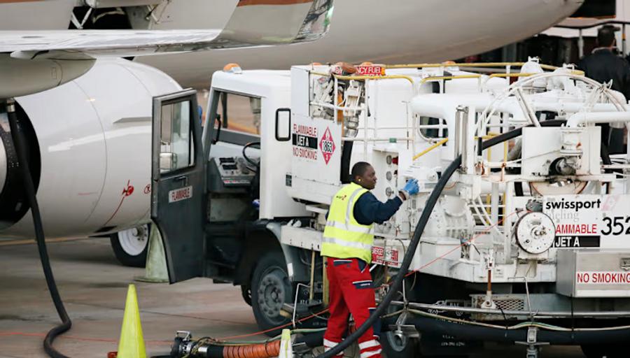 Die Gefahr von Flugzeugausfällen wächst angesichts schwindender Kerosinvorräte