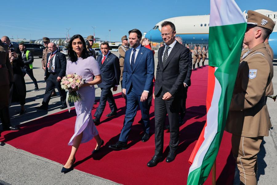 US Vice President JD Vance visits Hungary ahead of crucial parliamentary elections