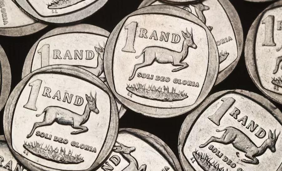 South African rand weakens amid geopolitical uncertainty and economic signals