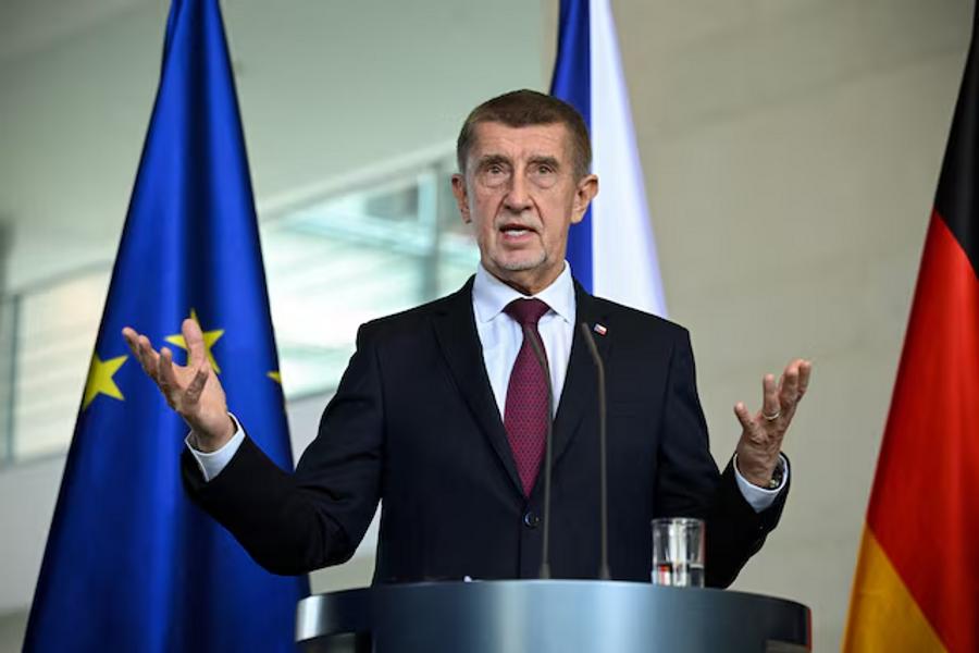 Czech Prime Minister Babis backs Orban ahead of Hungarian election
