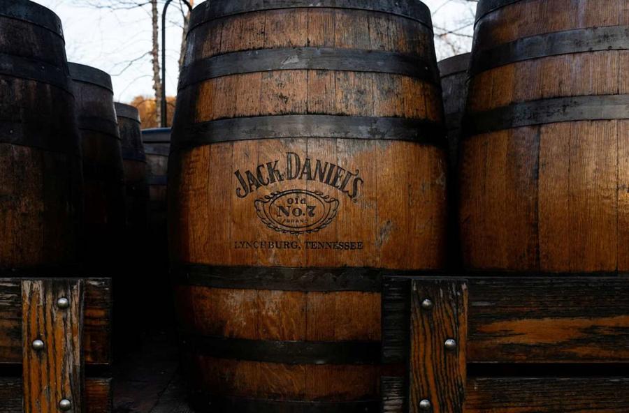 France closely watches Pernod Ricard and Brown Forman merger talks