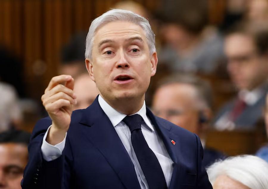 Canada seeks stronger economic ties with China during finance minister’s visit