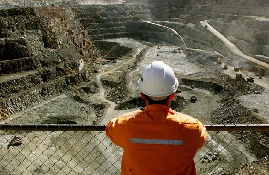 JPMorgan sees gold mining stocks slump as buying opportunity