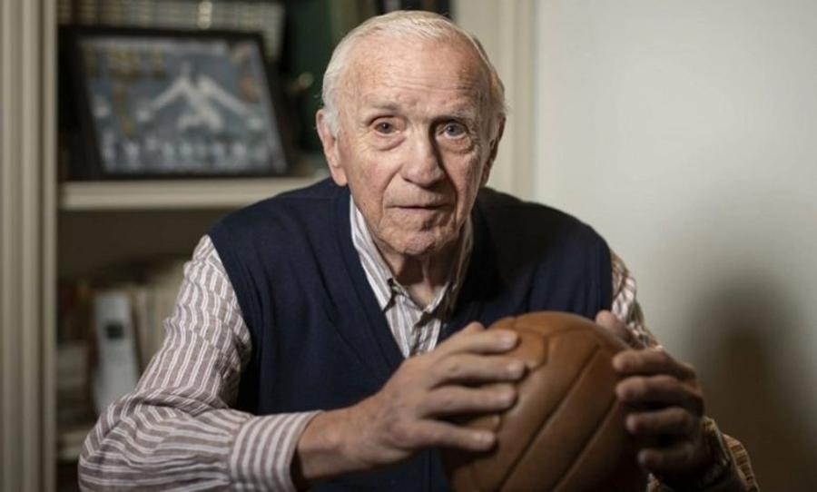 الموت يغيب أسطورة ريال مدريد خوسيه سانتاماريا