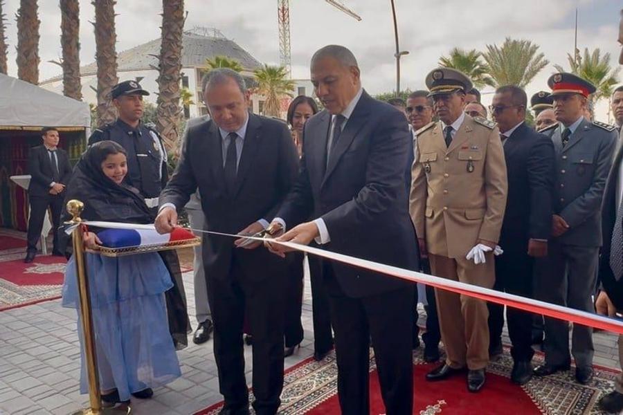 سفير فرنسا يزور العيون لتعزيز التعاون التربوي والثقافي