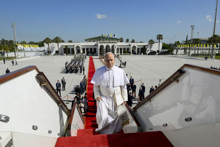 Pope arrives in Cameroon with peace message for Anglophone regions