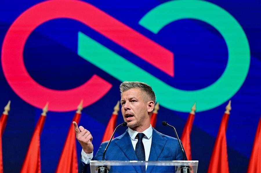 Hungary opposition landslide ends Orbán era despite US backing