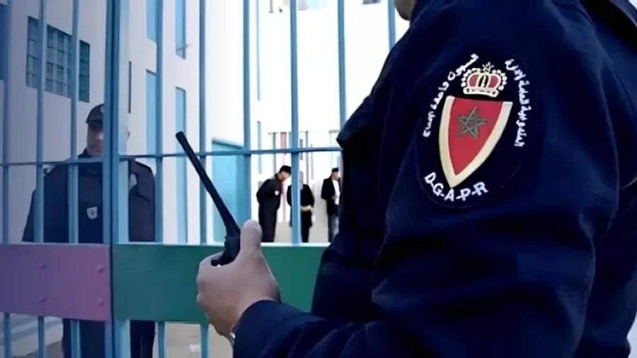 سجن فاس يرد على اتهامات تعذيب سجين