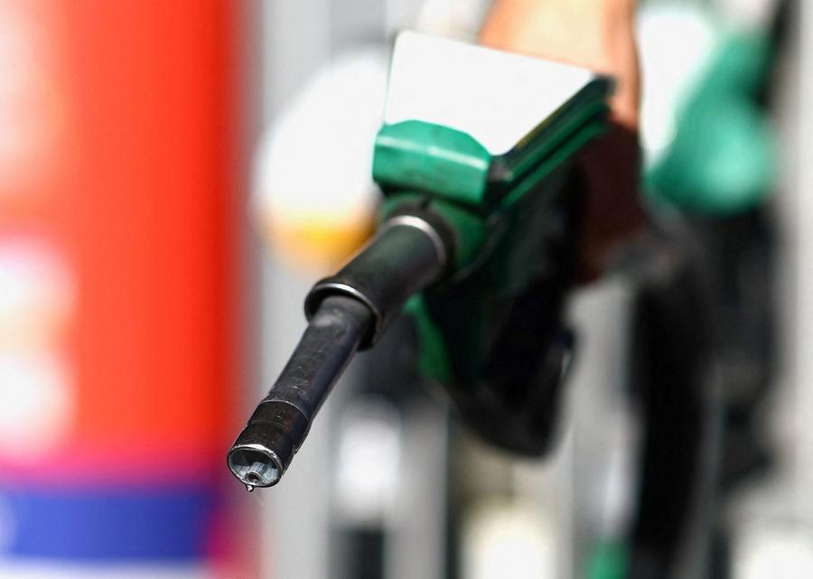 Le pétrole flambe au-dessus de 100 dollars après le blocus américain contre l’Iran