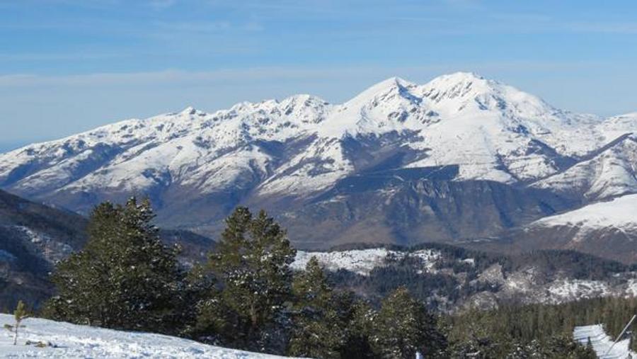 Avalanche claims life of 40-years-old man in the French Pyrenees