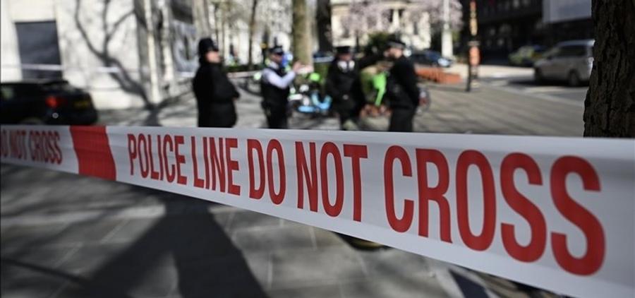 Mujer muere apuñalada en una zona concurrida de Londres