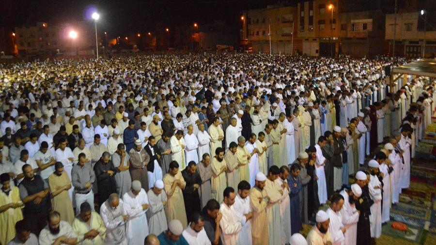صلاة التراويح.. بيان حكم من تركها