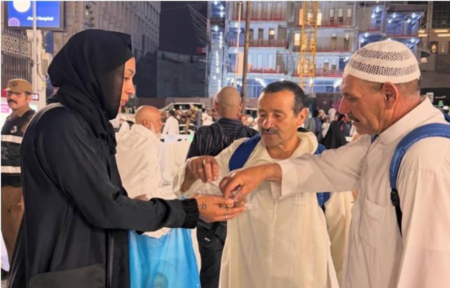 اللاعبة البرازيلية كاثلين سوزا تعلن إسلامها وتؤدي العمرة