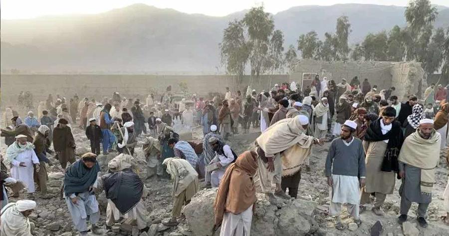 Bombardements et ripostes : Kaboul et Islamabad replongent dans l’escalade