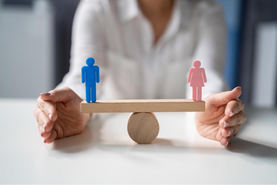 Droits économiques des femmes : des progrès juridiques, un potentiel encore inexploité