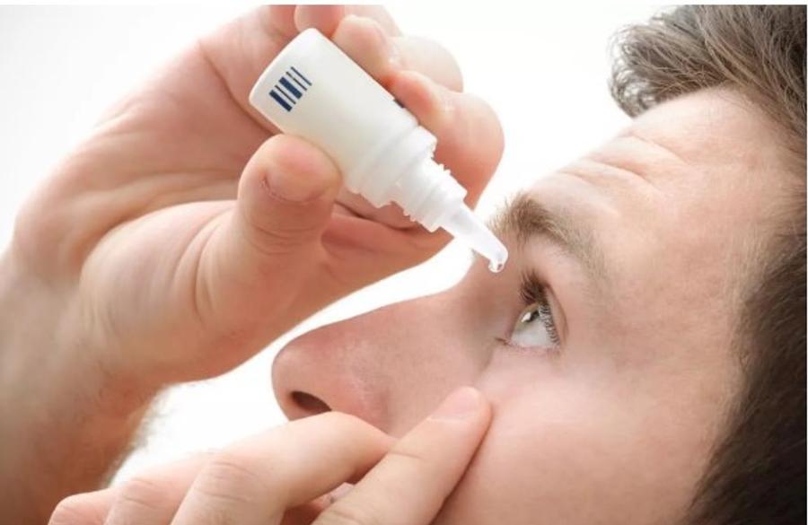 حكم استعمال قطرة العين للصائم