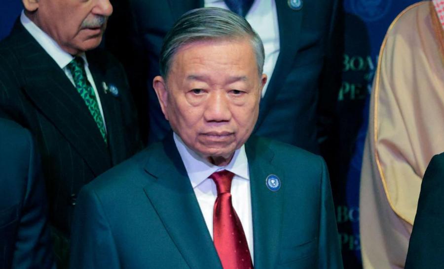 特朗普暗示将放宽对越技术限制，同时扩大贸易协议