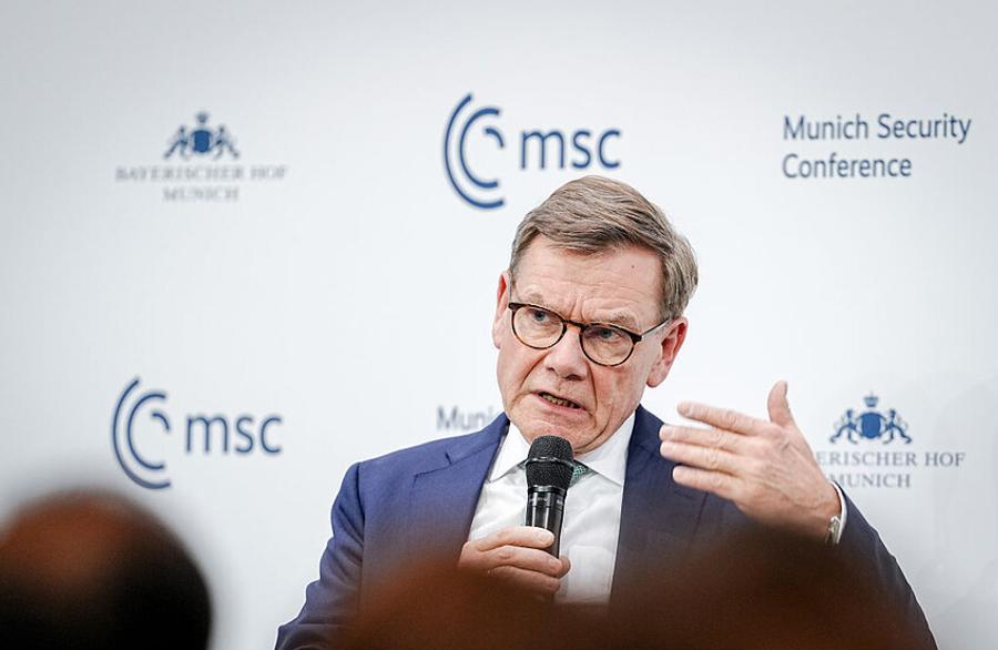 Deutschland kritisiert Frankreichs Verteidigungsausgaben und fordert Paris zu harten Entscheidungen auf