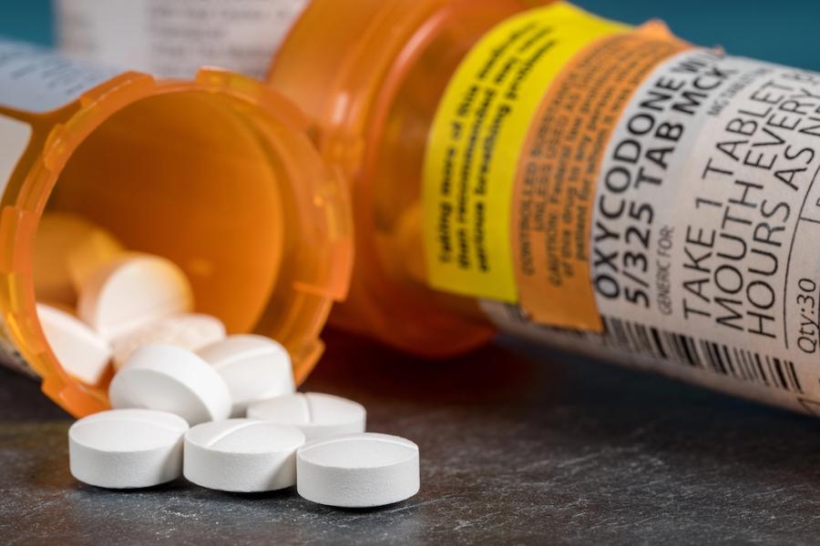 Meer drugsdoden, stijging van het aantal gevallen waarbij opioïde pijnstillers betrokken zijn