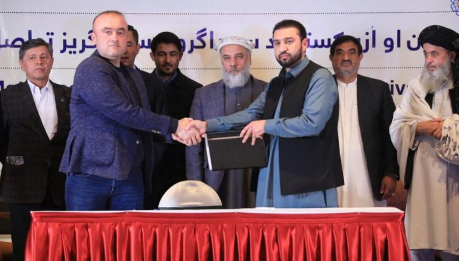 Afghanistan and Uzbekistan sign $300 million trade deals